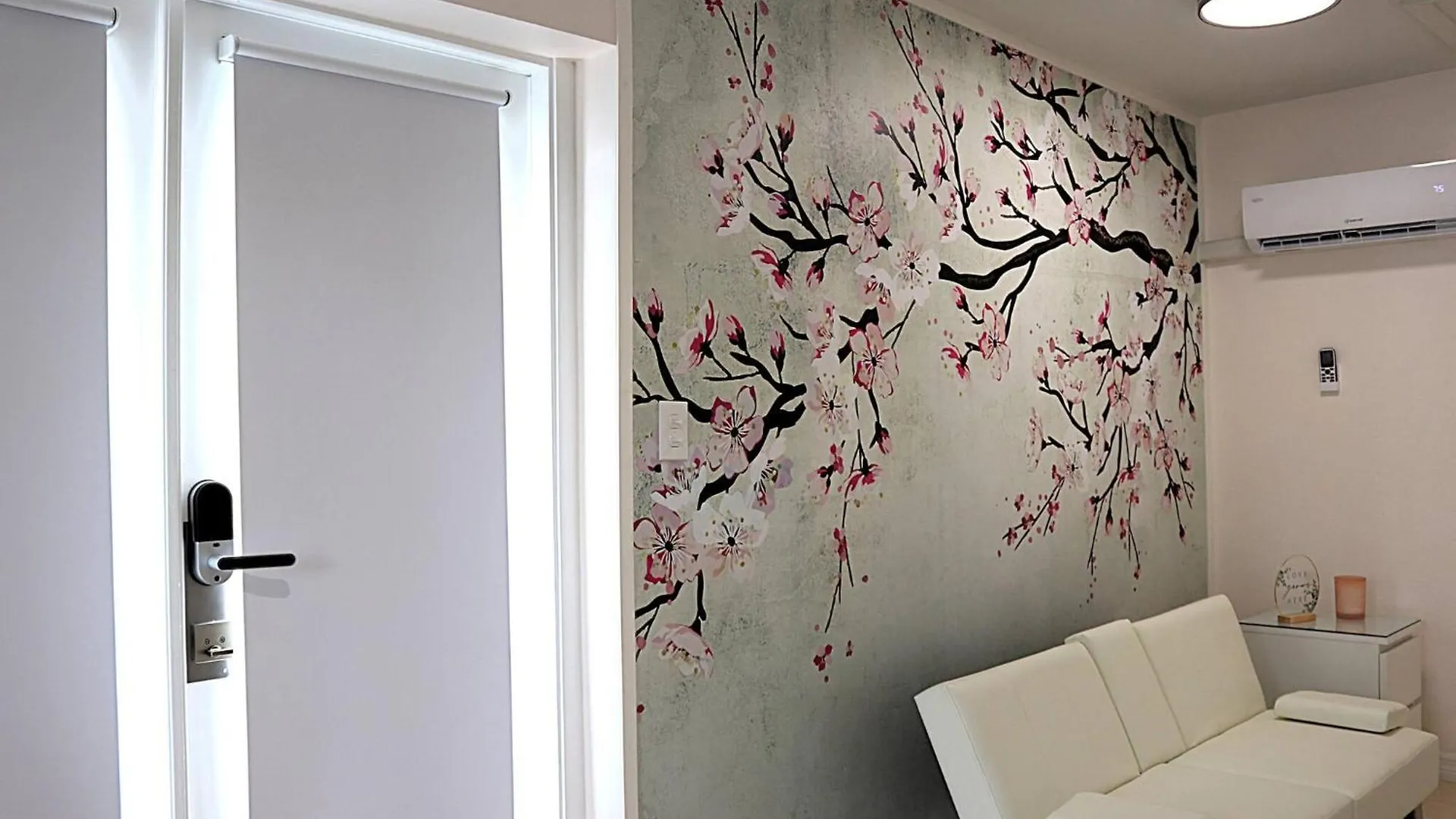 Cherry Blossom Suite Tampa USA